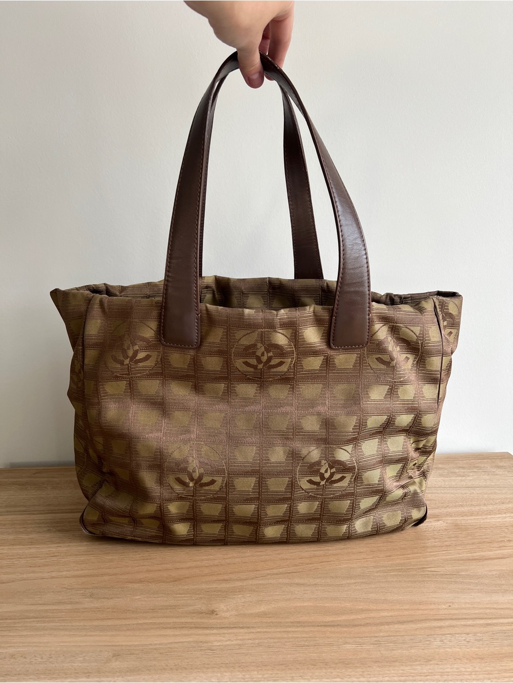 CHANEL Vintage “New Travel” Chocolate Bar Nylon Tote Bag - Picture 2 of 14